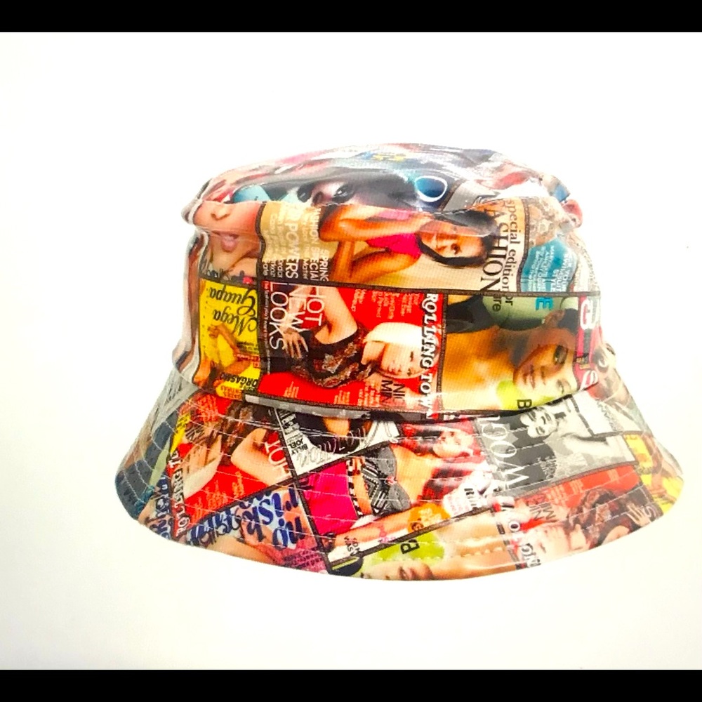 🎩 Magazine Print Bucket Hat - Picture 1 of 2